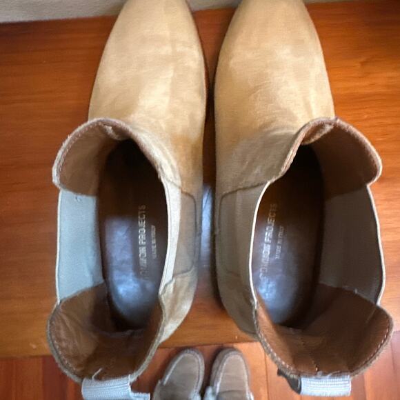 Common Projects Suede Chelsea Boots in Sand Size 42/ US 9 - Picture 5 of 16